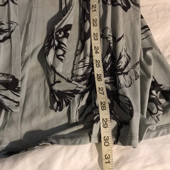 Cabi open front top jacket EUC - Picture 5 of 6